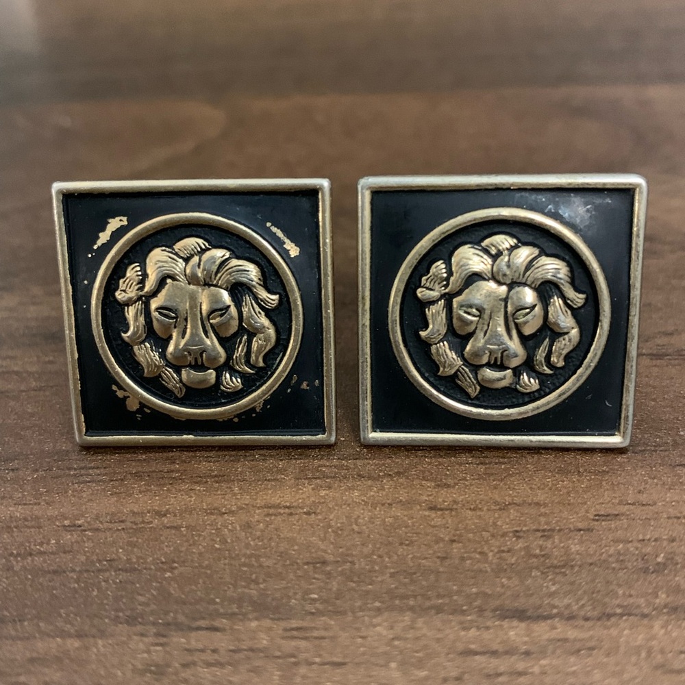 SWANK Black and Gold Cuff Links with Lion Design Men's